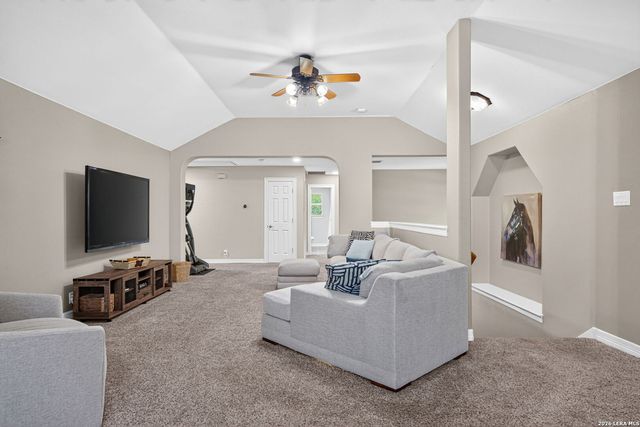 25710 Peregrine Rdg, San Antonio, TX 78260