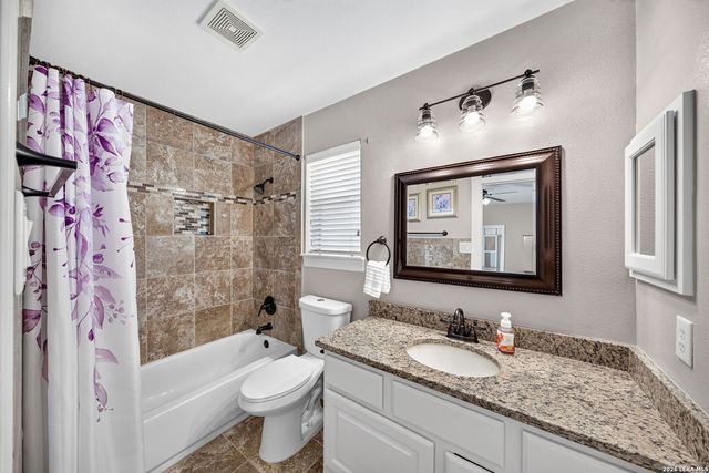 25710 Peregrine Rdg, San Antonio, TX 78260