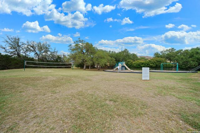 25710 Peregrine Rdg, San Antonio, TX 78260