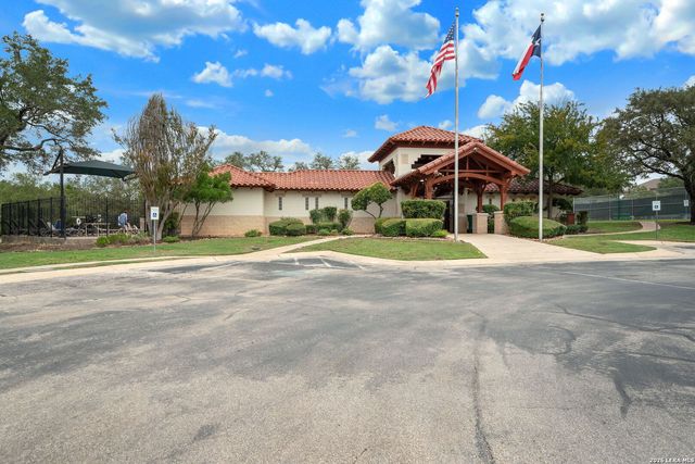 25710 Peregrine Rdg, San Antonio, TX 78260