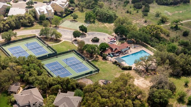 25710 Peregrine Rdg, San Antonio, TX 78260