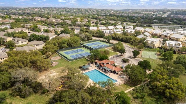 25710 Peregrine Rdg, San Antonio, TX 78260