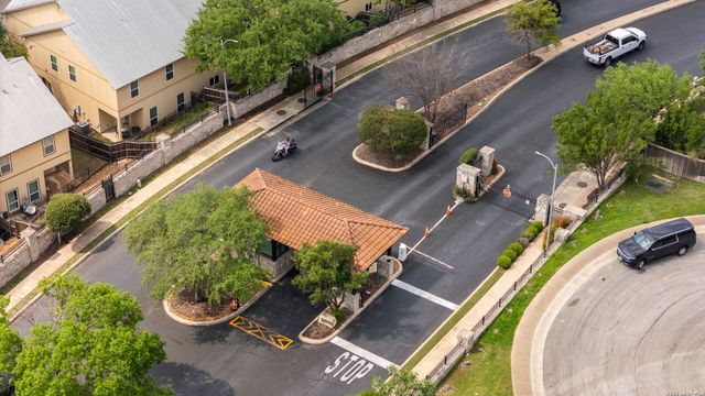 25710 Peregrine Rdg, San Antonio, TX 78260