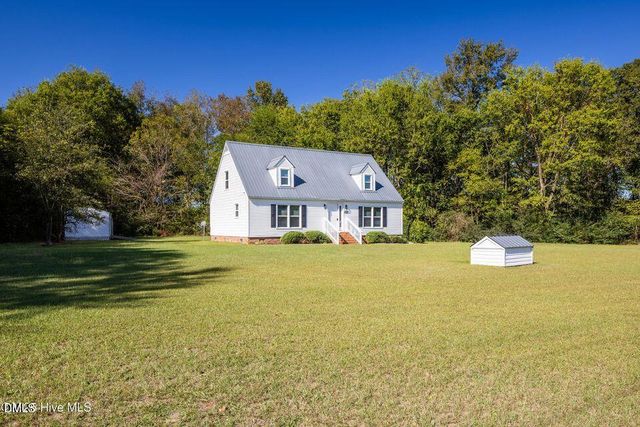 13015 Hobbton Highway, Newton Grove, NC 28366