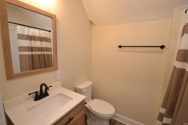 465 N West Street, Tipton, IN 46072