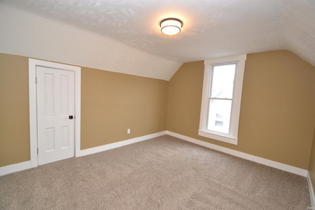 465 N West Street, Tipton, IN 46072