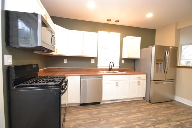 465 N West Street, Tipton, IN 46072