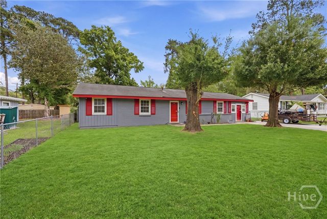 5806 Betty Drive, Savannah, GA 31406