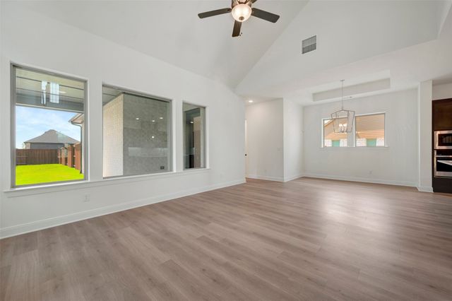 1908 Cola Drive, Van Alstyne, TX 75495