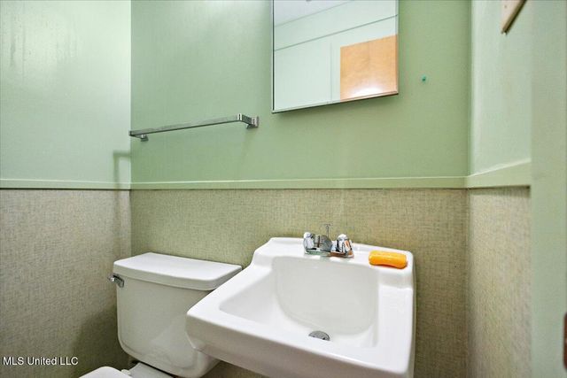 5505 Marblehead Drive, Jackson, MS 39211