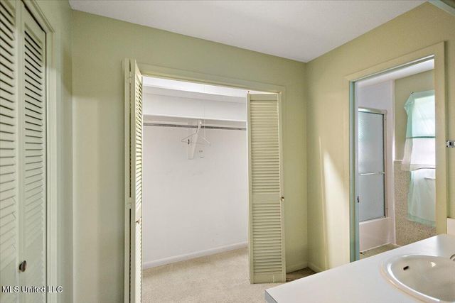 5505 Marblehead Drive, Jackson, MS 39211