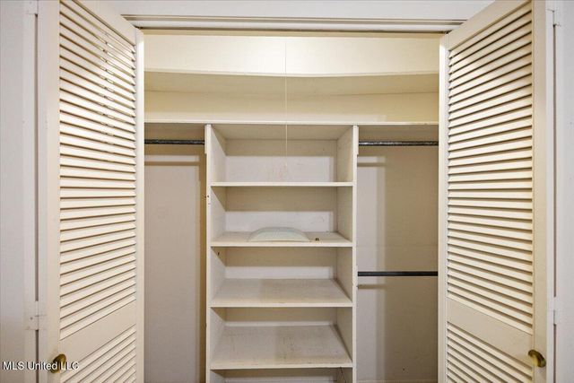 5505 Marblehead Drive, Jackson, MS 39211