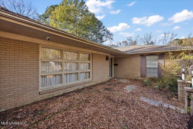 5505 Marblehead Drive, Jackson, MS 39211