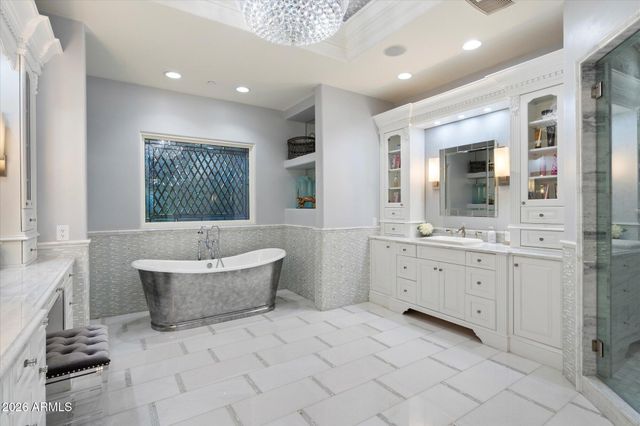 4715 N LAUNFAL Avenue, Phoenix, AZ 85018