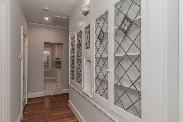 2311 Warner Road, Fort Worth, TX 76110