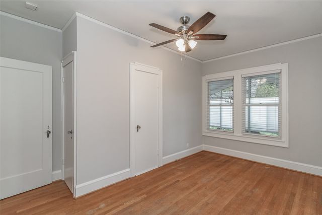 2311 Warner Road, Fort Worth, TX 76110