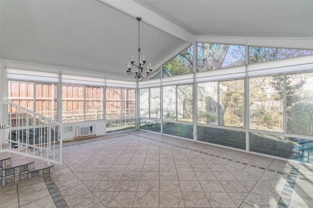 2311 Warner Road, Fort Worth, TX 76110
