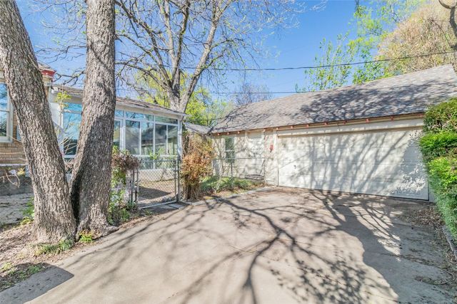 2311 Warner Road, Fort Worth, TX 76110