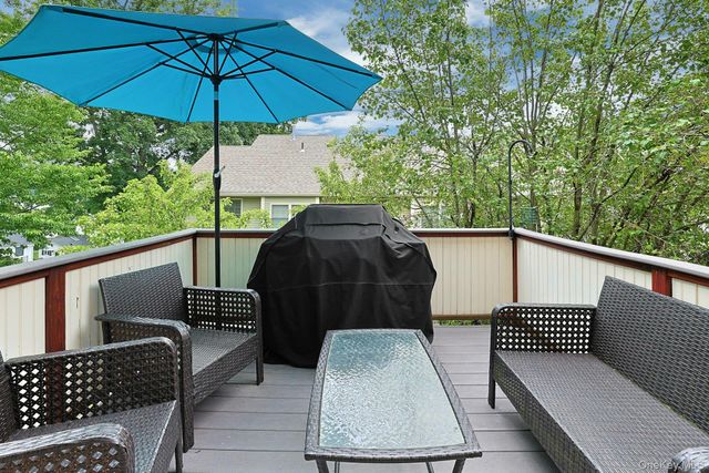 17 Winhaven Court 8, Highland Falls, NY 10928