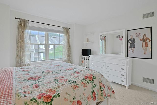 17 Winhaven Court 8, Highland Falls, NY 10928