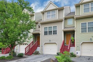 17 Winhaven Court 8, Highland Falls, NY 10928