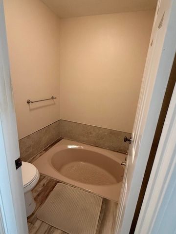 707 Pine Acres Road, Shreveport, LA 71107