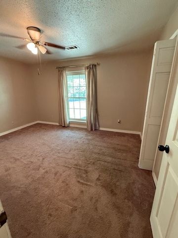 707 Pine Acres Road, Shreveport, LA 71107