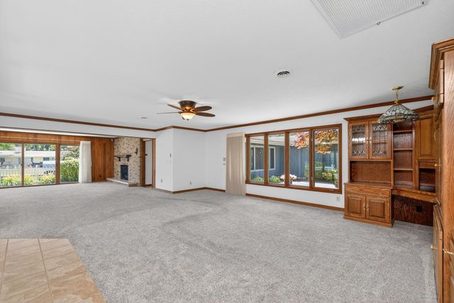 68911 Island Drive, Edwardsburg, MI 49112