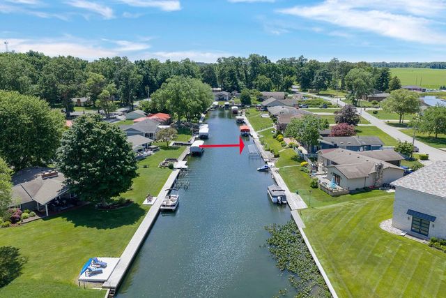 68911 Island Drive, Edwardsburg, MI 49112
