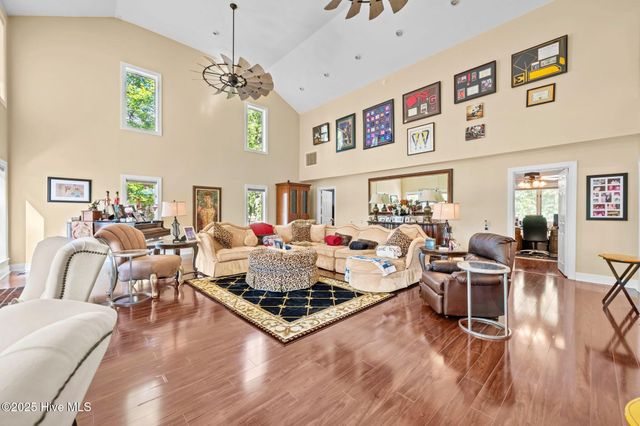 259 W Rock Creek Road, New Bern, NC 28562