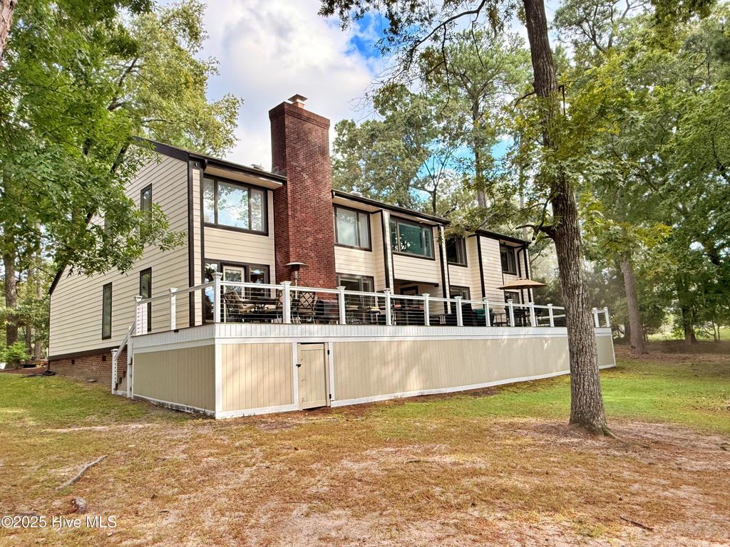 259 W Rock Creek Road, New Bern, NC 28562