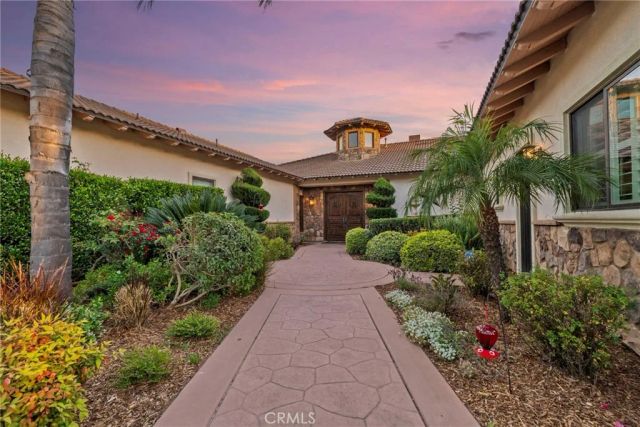 35394 Linda Rosea Road, Temecula, CA 92592