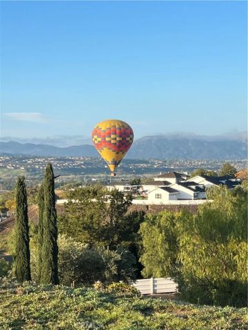 35394 Linda Rosea Road, Temecula, CA 92592