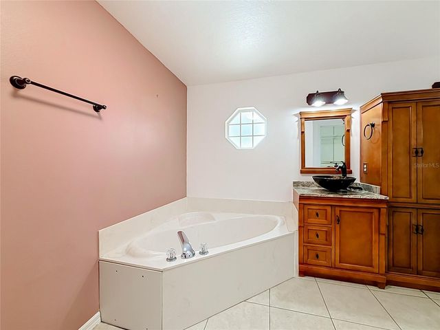 4977 SE 36TH AVENUE, Ocala, FL 34480