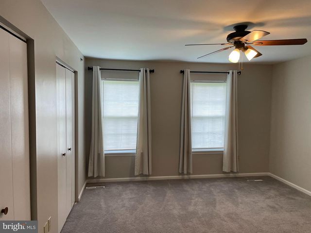 318 COBBLE CREEK CURV, Newark, DE 19702