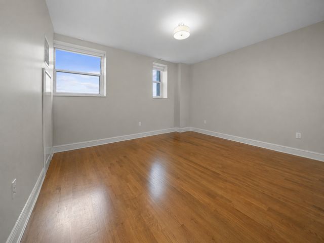 850 N Lake Shore Drive 203, Chicago, IL 60611