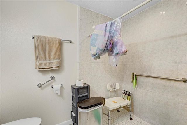 7412 S 33RD AVENUE S, Tampa, FL 33619