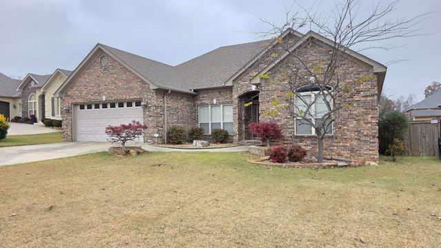9716 Wild Mountain Dr, Sherwood, AR 72120