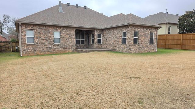 9716 Wild Mountain Dr, Sherwood, AR 72120