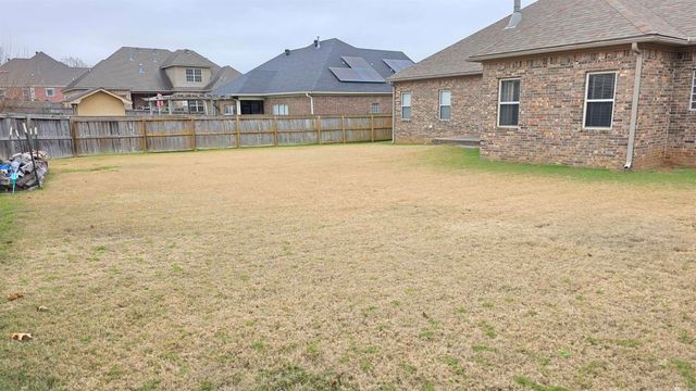 9716 Wild Mountain Dr, Sherwood, AR 72120