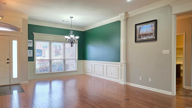 9716 Wild Mountain Dr, Sherwood, AR 72120