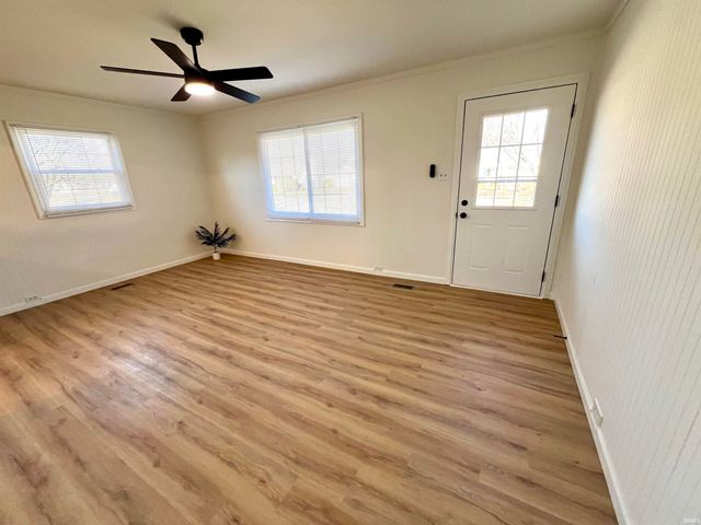 1801 Ravenswood Drive, Evansville, IN 47714