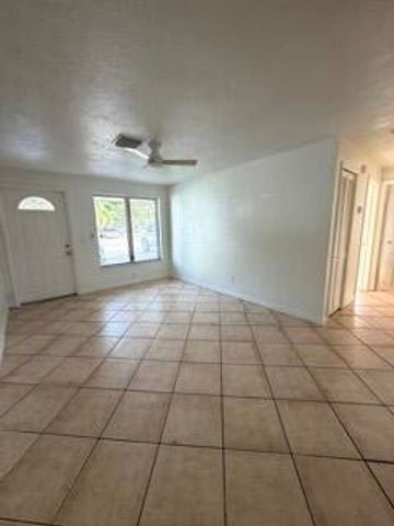 209 NW 17TH Street 1-2, Fort Lauderdale, FL 33311