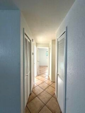 209 NW 17TH Street 1-2, Fort Lauderdale, FL 33311