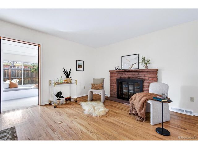 2145 Myrtlewood Ln, Lakewood, CO 80215