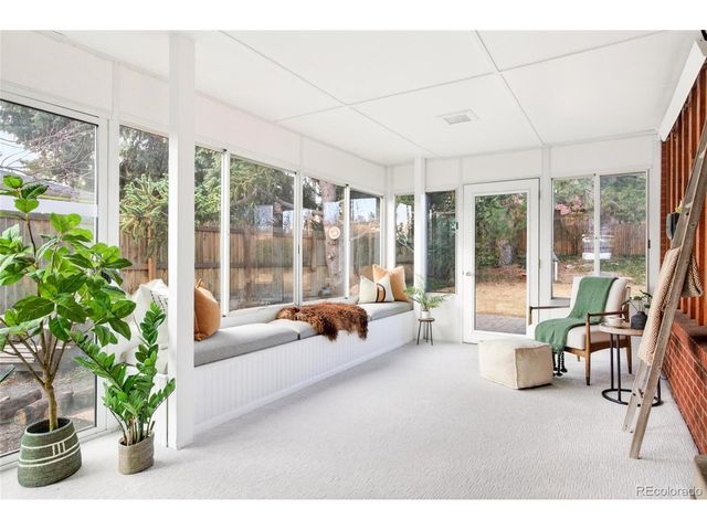 2145 Myrtlewood Ln, Lakewood, CO 80215