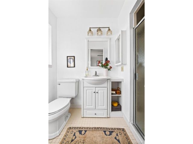 2145 Myrtlewood Ln, Lakewood, CO 80215