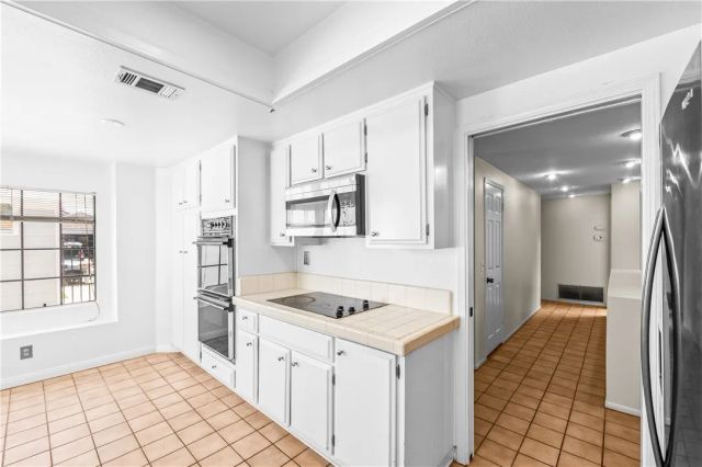3462 Windsor Court, Costa Mesa, CA 92626