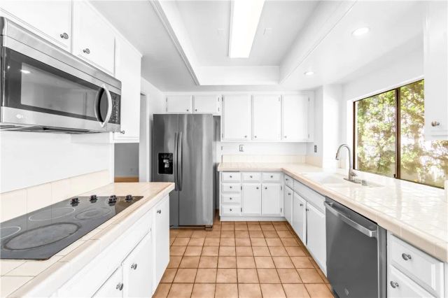 3462 Windsor Court, Costa Mesa, CA 92626