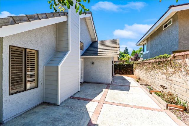 3462 Windsor Court, Costa Mesa, CA 92626